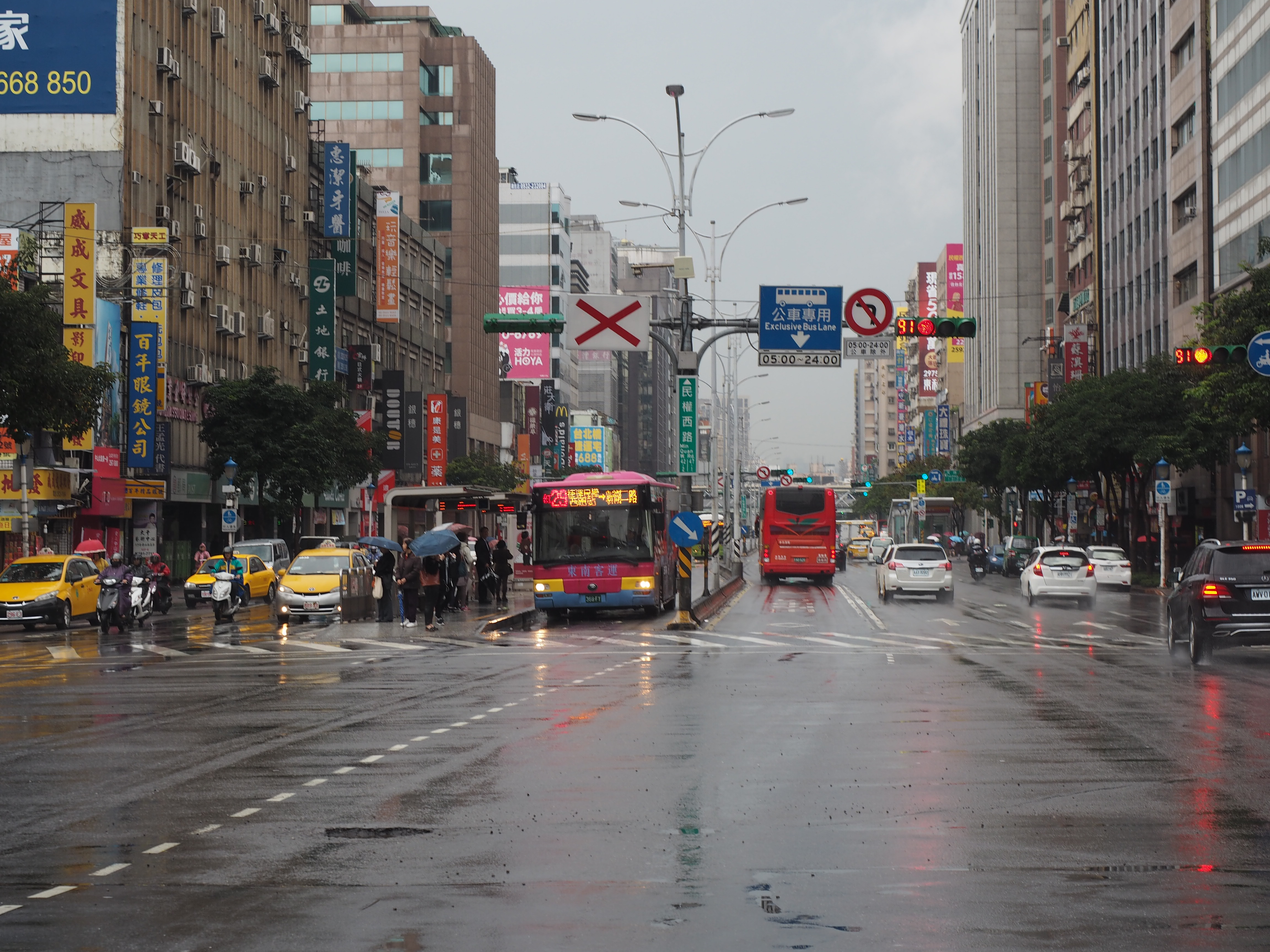 台湾の桃園国際空港からバスで台北市内まで行く方法